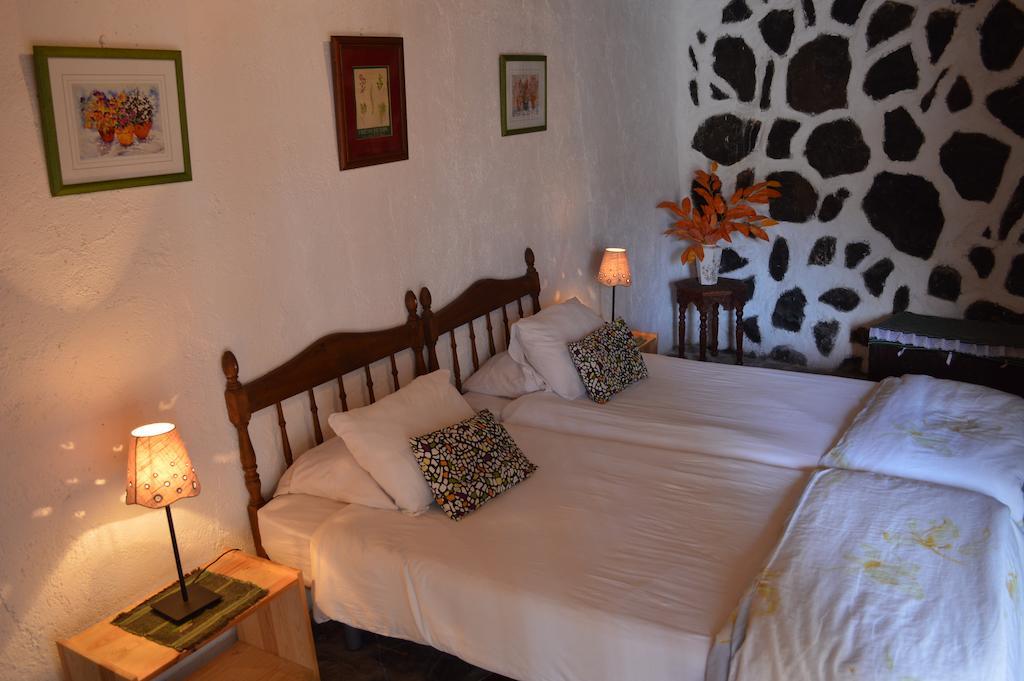 La Cuadra Villa Hermigua Room photo